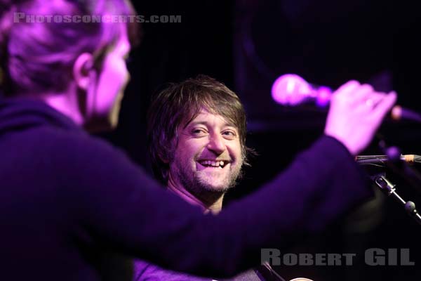 KING CREOSOTE - 2012-12-15 - PARIS - La Fleche d'Or - 